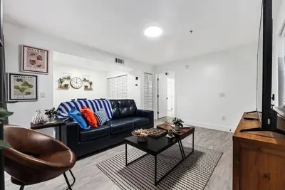 Image de Modern Uf Apartment On Archer Rd Near Shands & Va