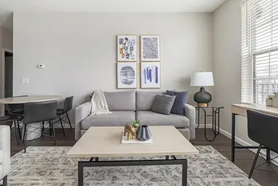 Image de Landing | Amazing 2bd, Pool, Gym