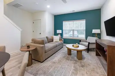 Image de Landing | Chic 3bd, Gym, Yoga Studio