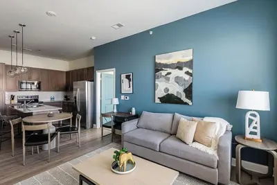 Image de Landing | Stylish 2bd, Pool, Gym