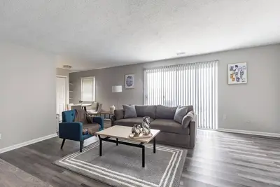 Landing | Spectacular 2bd, Game Room, Pool