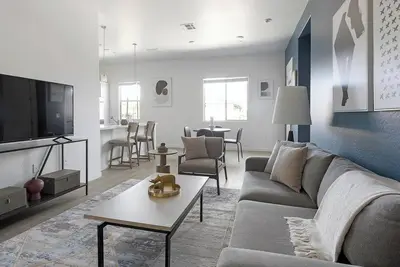 Image de Landing | Amazing 2bd, Pool