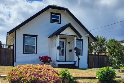 Image de Charming 1920s 2-bedroom house in Central Tacoma