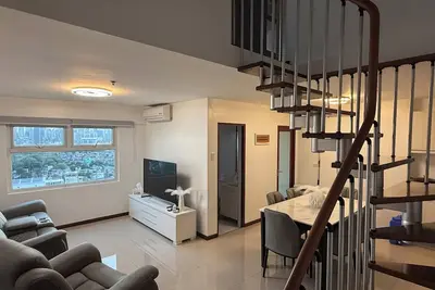 Image de Large Luxury 2-bedroom condo in the Mandaluyong Manila, close to Bgc & Makati