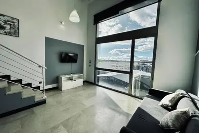 Image de Loft Ebano with parking by beBalmy