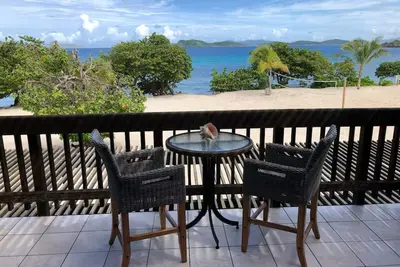 Image de Sapphire Sol -Oceanfront Retreat – Steps from Sand