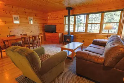 Image de Doe Meadow Cabin Summ