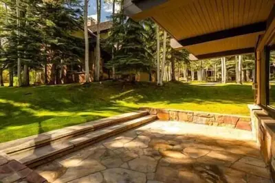 Image de Snowmass Home 4/4 Bedroom, Hot Tub, Fireplace!