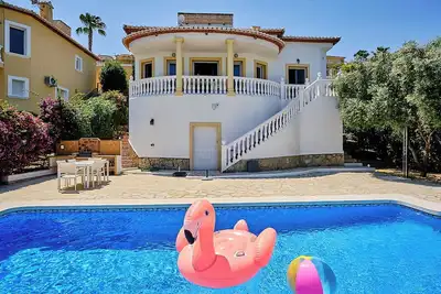 Image de Villa privée Casa Solymar avec piscine & jacuzzi