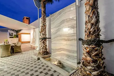 Image de Maison de vacances privée avec climatisation, piscine privée, bain à remous, Wifi, Tv, terrasse