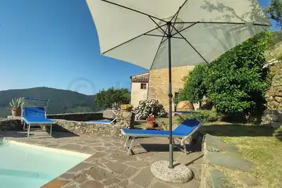 Image de Holiday home near Pisa with private pool (up to 16 people)