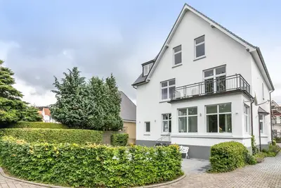 Image de Appartement '3' avec jardin privé