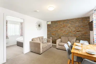 Image de Two Bedroom Budget Apartment Easy Access