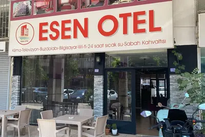 Image de Hotel-Style Rooms in City Center – Comfortable Stay for Business or Leisure