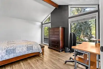 Image de Tualitin Retreat Big Backyard