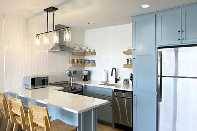 Image de Newly Renovated: Conroe's Own Coastal Cowboy: Lakefront Living