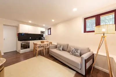 Image de Central Porto Hideaway with Sunny Terrace by Lisbeyond