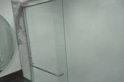 Image de Room in Edmonton Southeast (Aster)