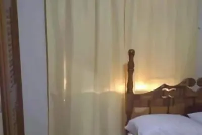 Image de Two-Bedroom Apartment with Partial Ocean View