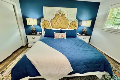 Image de Boutique Home-Cozy, Clean, Comfy, 3/2 Abilene, Sleeps 6, near Acu, King