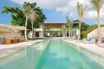 Image de Your Family will love the Exclusive Balinese Service at Your Private Villa in Nusa Lembongan