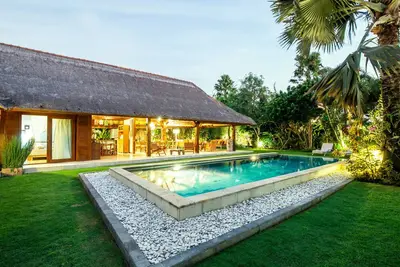 Image de 3 Bdr Villa, Walking Distance From Berawa Beach