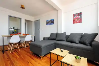 Image de Edificio Aurora: Historic Views & Vintage Charm