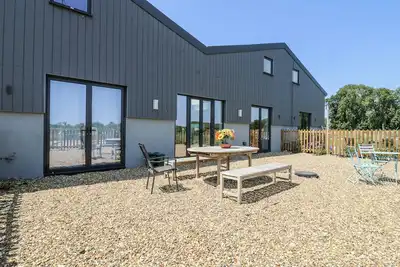 Image de Number 2 The Barn House, pet friendly, with a garden in Woodham