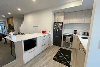 Image de Cosy and Central Family Home