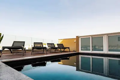 Image de A Stunning Apartment with a Private Pool