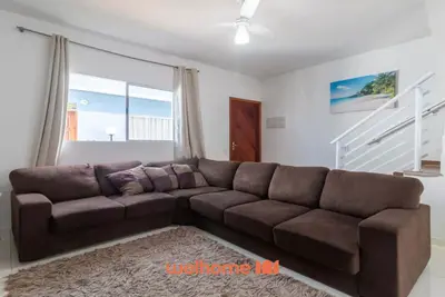 Image de Casa em Itanhaém pé na areia com piscina