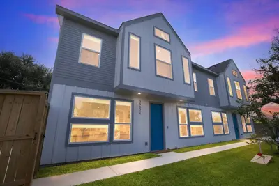 Image de New! Houston Cozy Retreat | 3br 3ba | Downtown Views