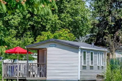 Image de Camping 4 étoiles - Piscine  - ccbbgef