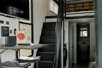 Image de Timberwolf Mobile Unit #1