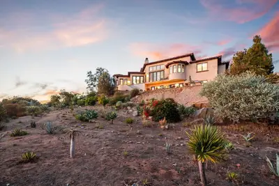 Majestic  View Villa in Escondido E - Upper Level