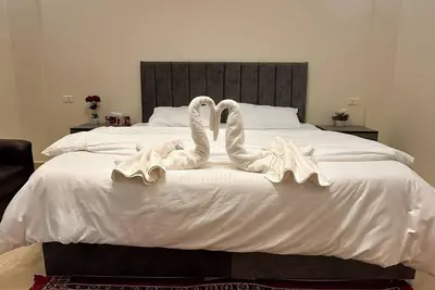 Image de Lovely bed & breakfast with Ac in Wadi Musa, authentic hospitality, local team