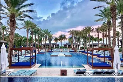 Image de 1br Oceanfront Suite – The Reef Atlantis, Full Kitchen & Balcony Sleeps 5