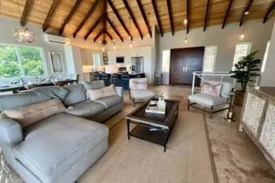 Image de Brand New! Available for Bookings Now! Incredible 3 bedroom luxury villa, pool