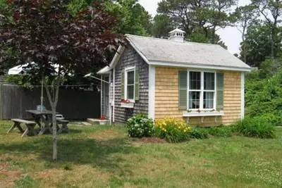 Image de Adorable Studio cottage with Queen bed