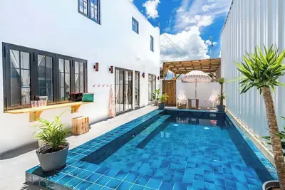 Casa Uno | Private Villa Near Numero Uno Beach