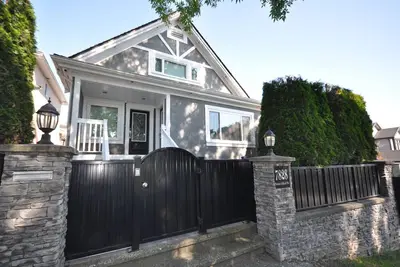 Image de Sunset Views Luxurious 3 Bedroom Castle Home