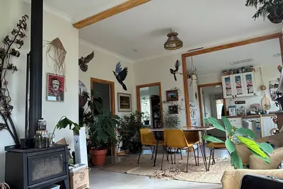 Image de 3-Bedroom Family Cottage with Stunning Rural Views in The Catlins