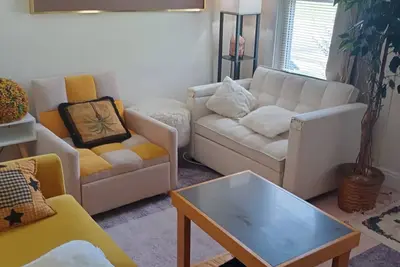 Image de Charming 2-bedroom building with fitness room and Ac in Clairton