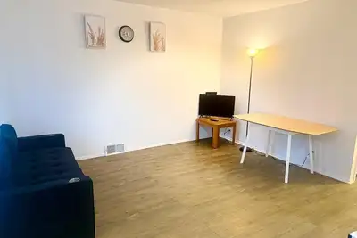 Image de Charming 2-bedroom condo in a duplex