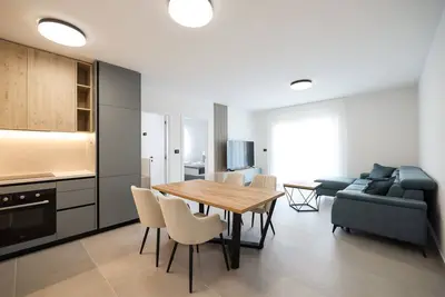 Image de Appartement de deux chambres prés de la plage Privlaka, Zadar (A-24834-d)