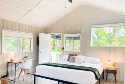 Image de Tropical Haven, Patio, Near Ocean Walks