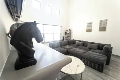 Image de Luxury Home - near Nrg, Medical Center, Downtown & Galleria (5 - 15 minutes)