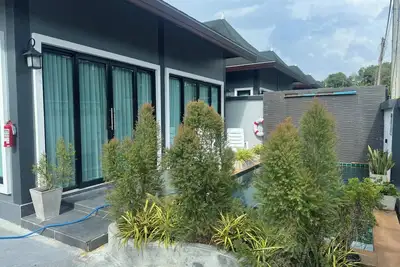 Image de Villa privée de 2 chambres avec piscine à Ao Nang et vue imprenable