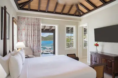 Image de Resort-Style Escape w/ Award-Winning Spa & Full-Service Marina Nearby | 3 Units