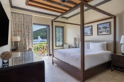 Image de Discover the Beauty of Bvi at a Waterfront Suite Near Dive Excursions | 4 Units